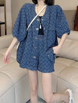 Летняя женская джинсовая куртка из двух частей, костюм с шортами, Женский Летний 2022 Новый Повседневный Свободный Женский костюм-двойка в корейском модном стиле